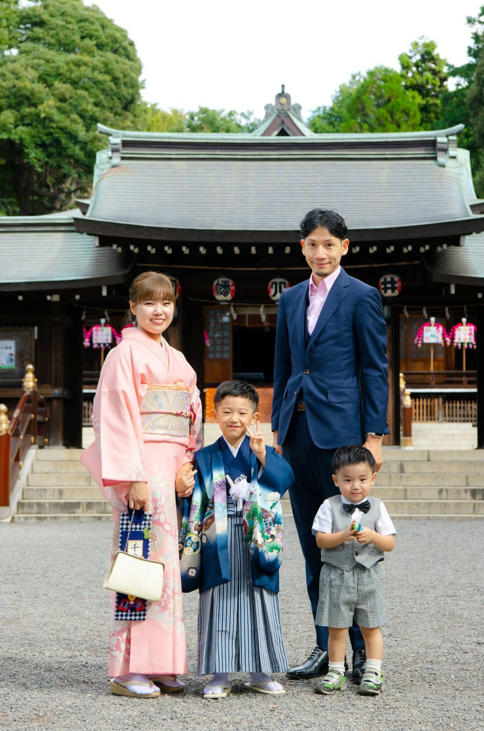 帽子をかぶったお誕生日の赤ちゃん